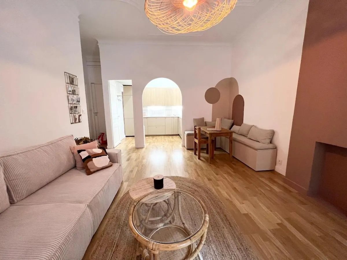 Appartement Refait A Neuf Entre Plage Et Vieux Port Marseilles
