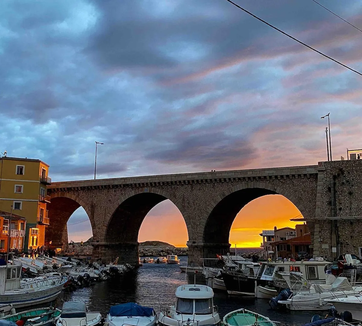 Appartement Refait A Neuf Entre Plage Et Vieux Port Marseilles Frankrijk