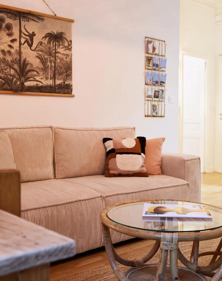 Appartement Refait A Neuf Entre Plage Et Vieux Port Marseilles